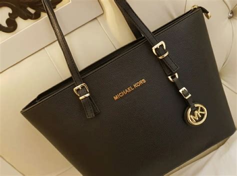 michael kors torebka czarna|Czarne torebki MICHAEL Michael Kors .